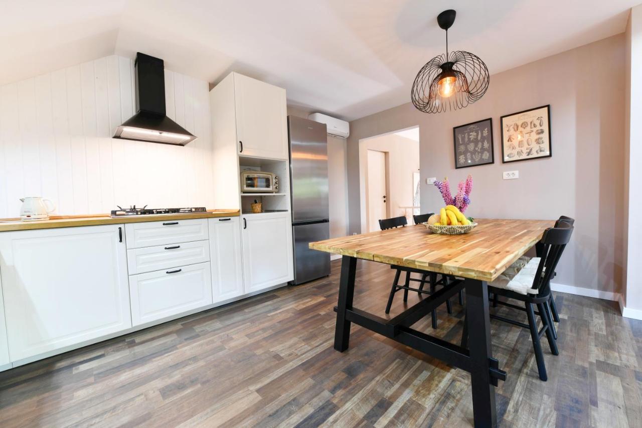 Apartment Murva Dreznik Grad ภายนอก รูปภาพ